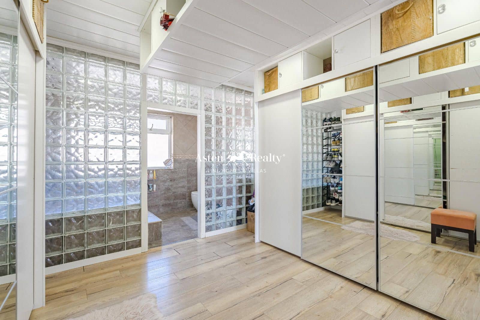 6 soveværelse Villa til salg i Los Menores med swimmingpool garage - € 1.500.000 (Ref: 8569428)