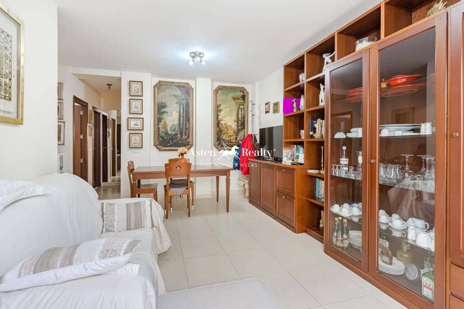 3 soveværelse Byhus til salg i Parque de la Reina med garage - € 419.900 (Ref: 8611631)