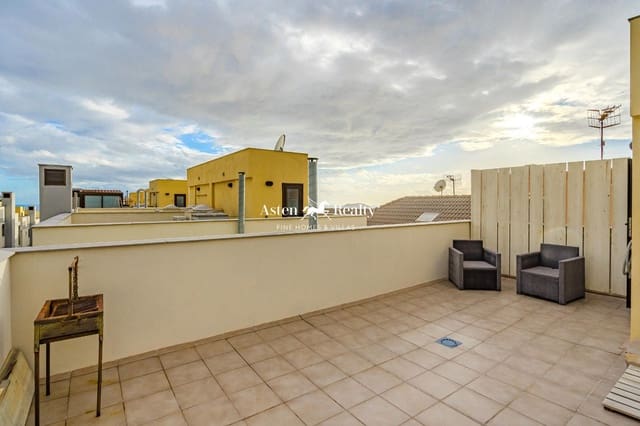 3 soveværelse Byhus til salg i Parque de la Reina, Arona med garage - € 419.900 (Ref: 8611631)
