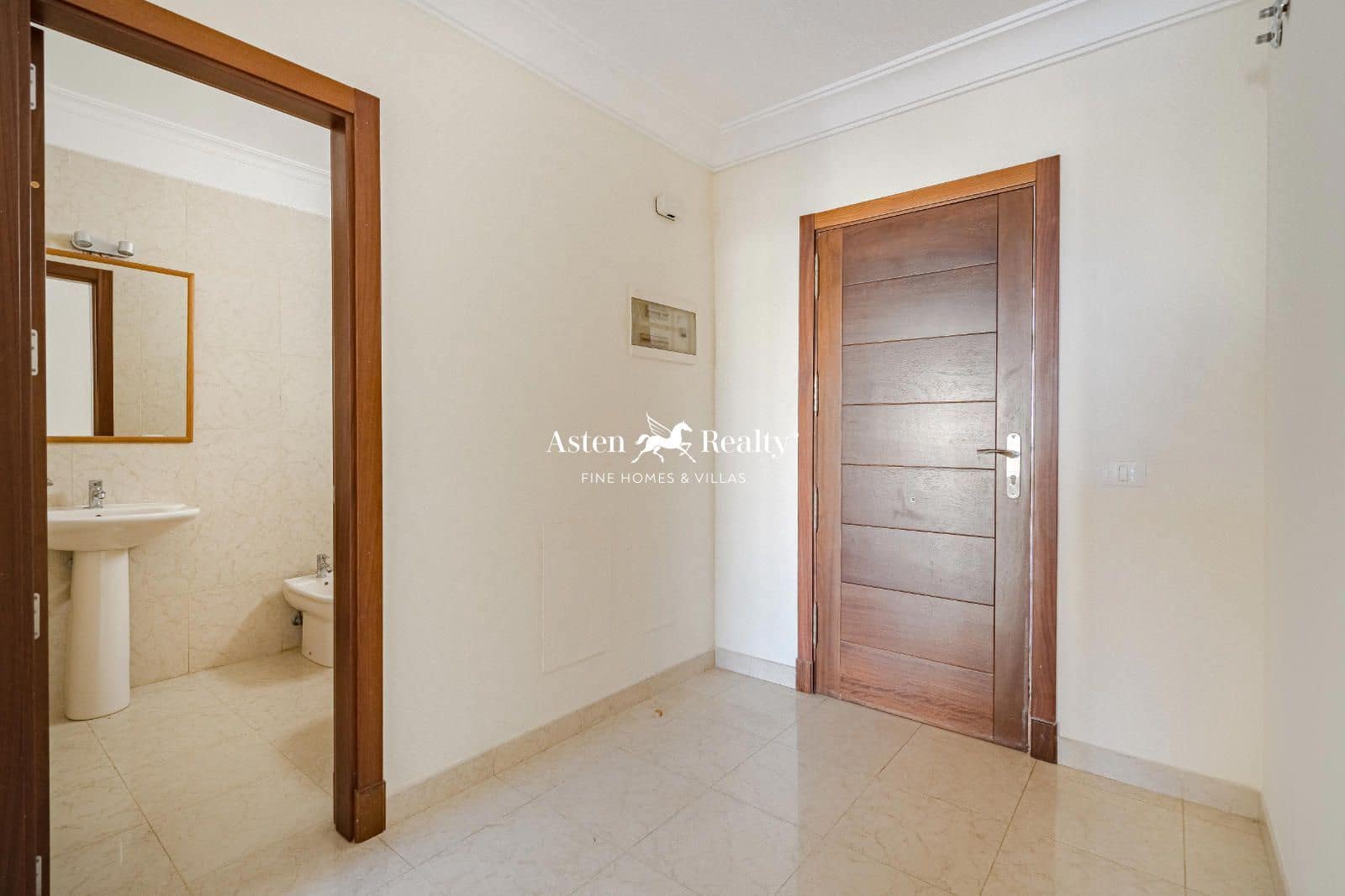 1 slaapkamer Flat te koop in Palm-Mar met zwembad - € 291.500 (Ref: 8614019)