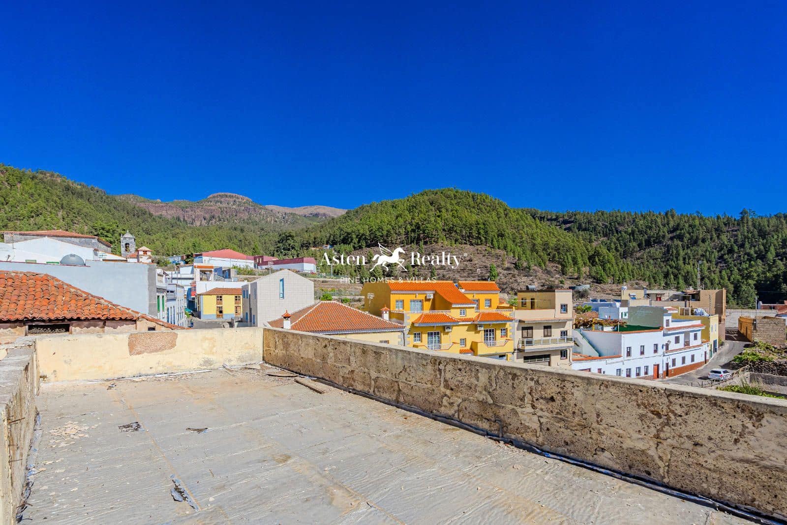 Erhverv til salg i Vilaflor - € 375.000 (Ref: 8614171)