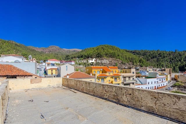 Kaupallinen myytävänä paikassa Vilaflor - 375 000 € (Ref: 8614171)