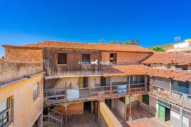 Kaupallinen myytävänä paikassa Vilaflor - 375 000 € (Ref: 8614171)