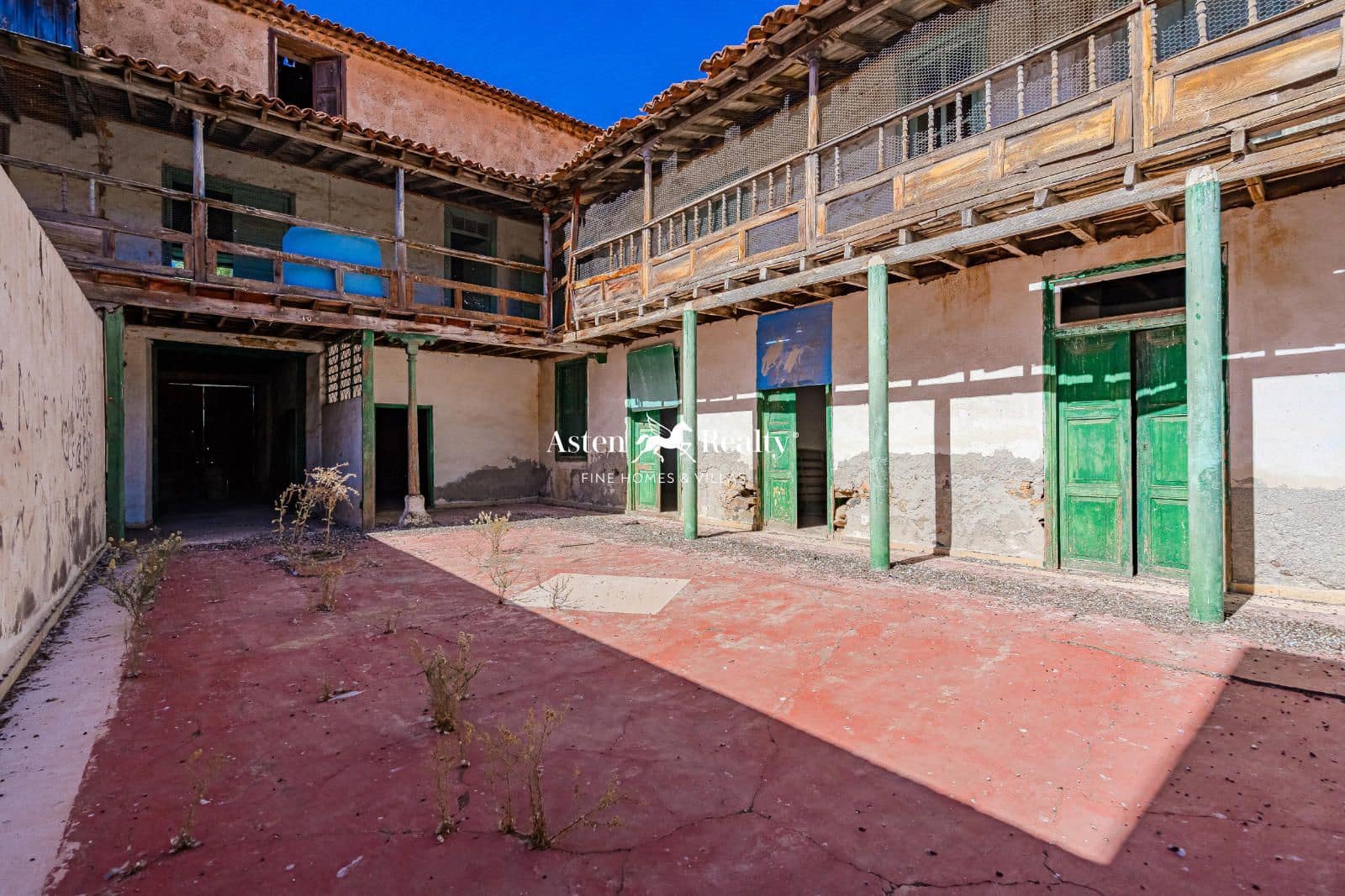 Erhverv til salg i Vilaflor - € 375.000 (Ref: 8614171)