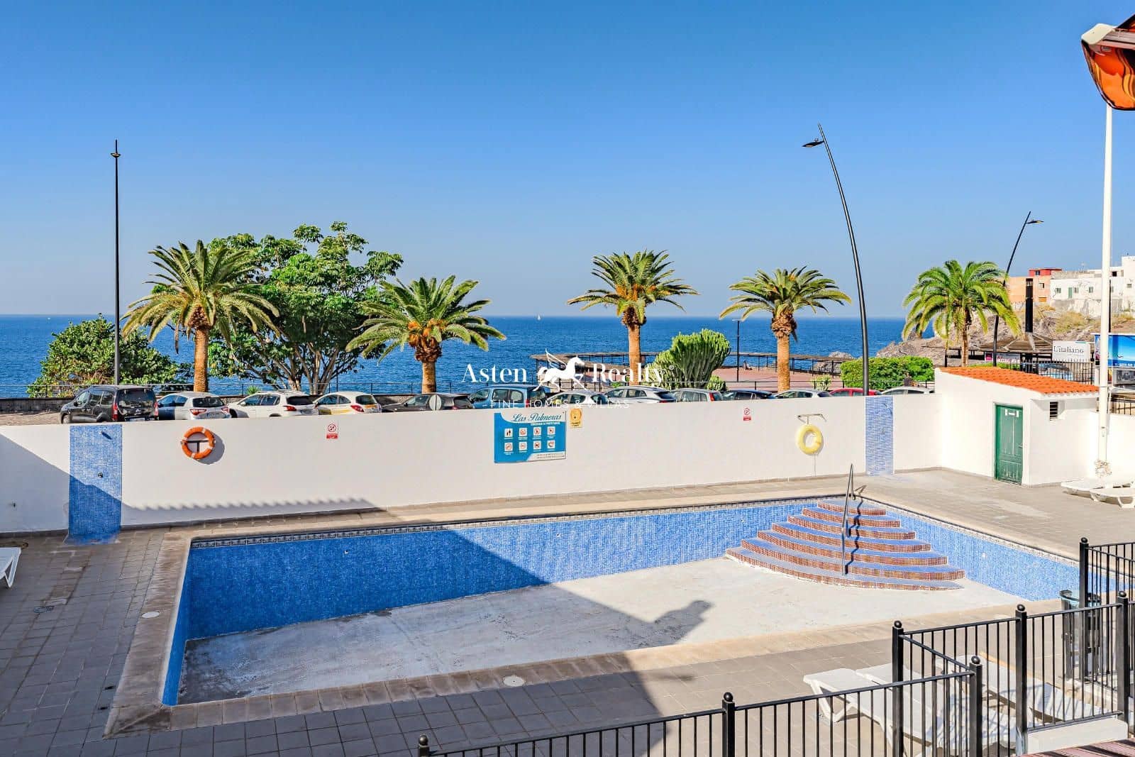 4 soverom Hus til salgs i Puerto Santiago med svømmebasseng garasje - € 349 000 (Ref: 8625958)