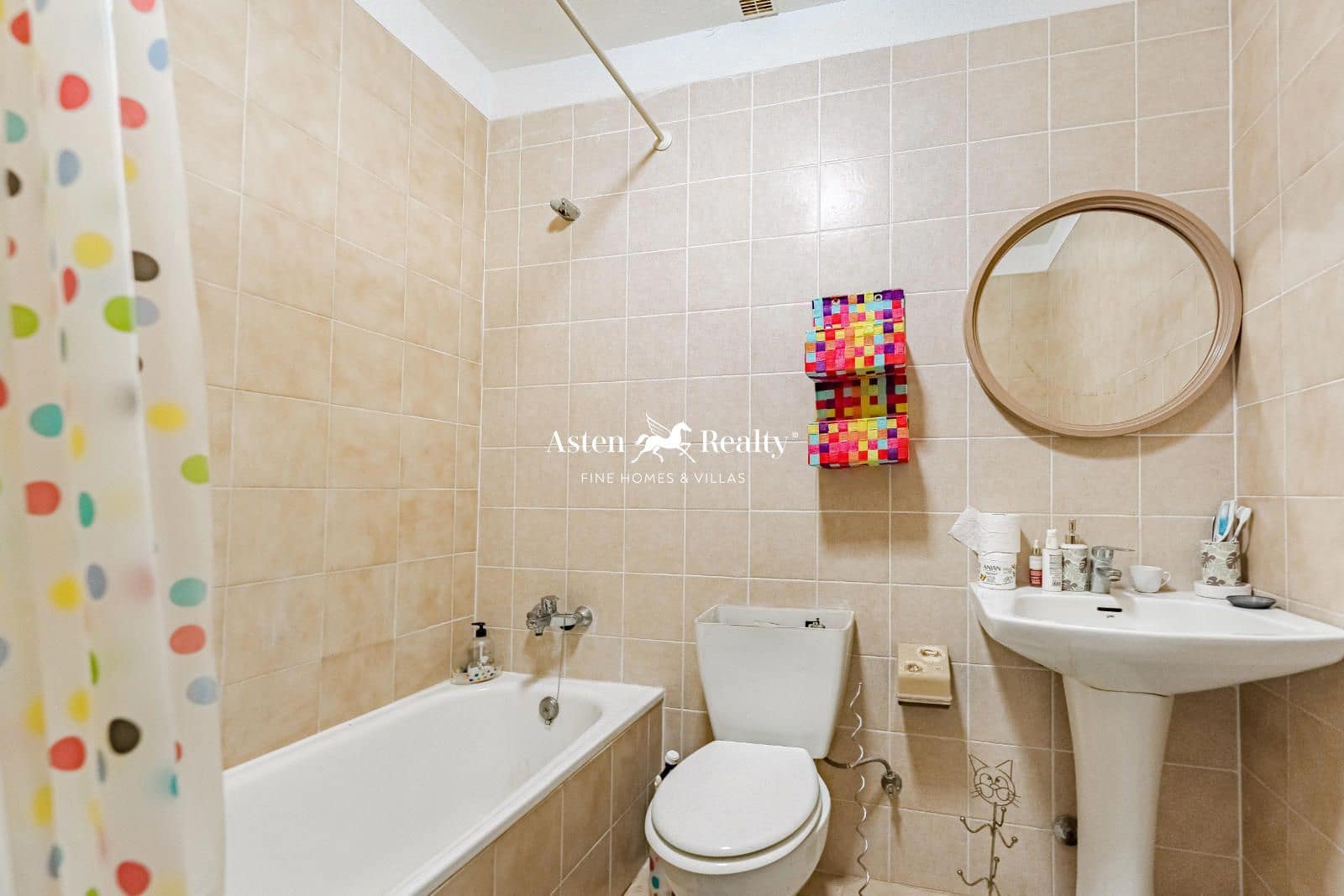 4 soverom Hus til salgs i Puerto Santiago med svømmebasseng garasje - € 349 000 (Ref: 8625958)