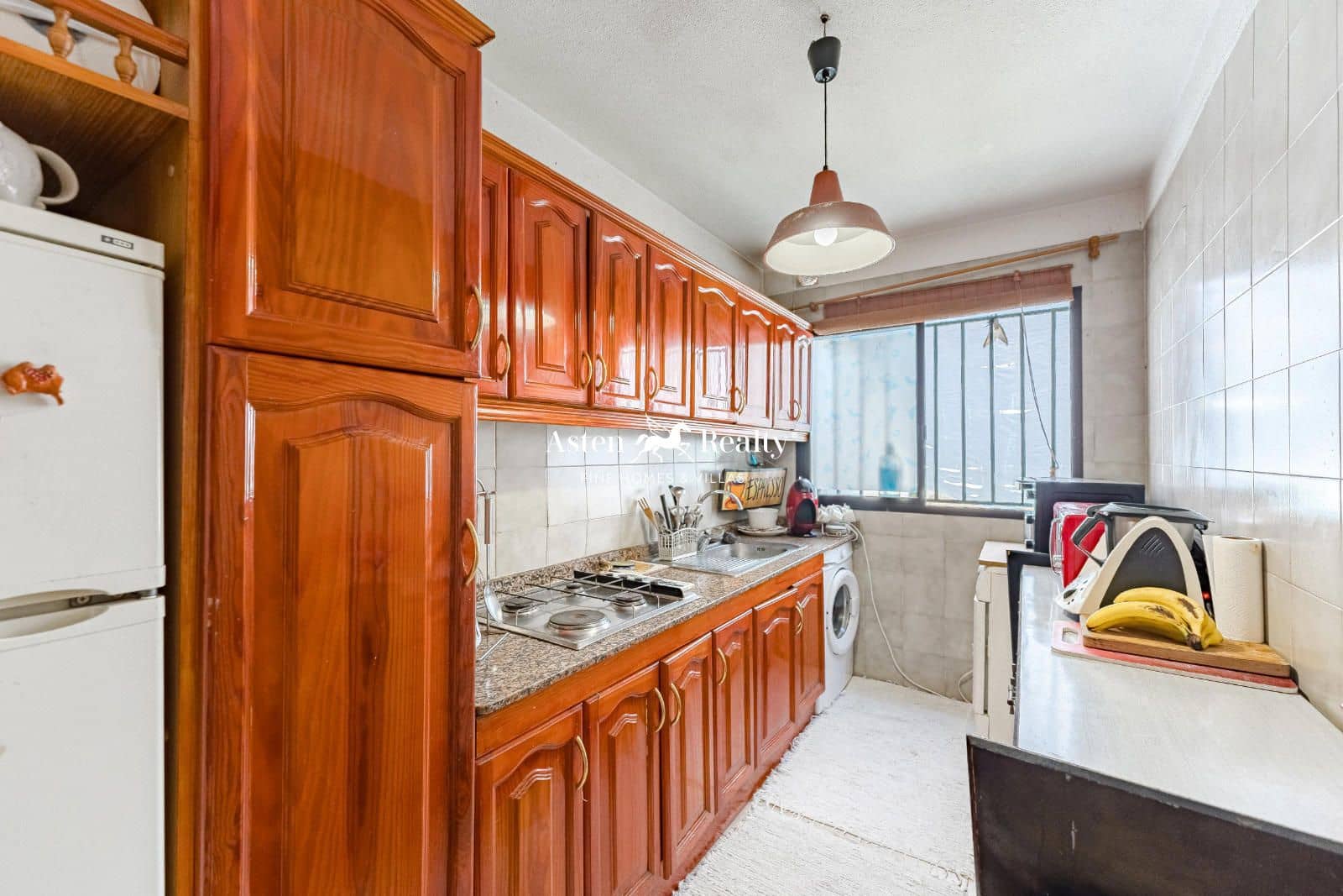 4 soverom Hus til salgs i Puerto Santiago med svømmebasseng garasje - € 349 000 (Ref: 8625958)