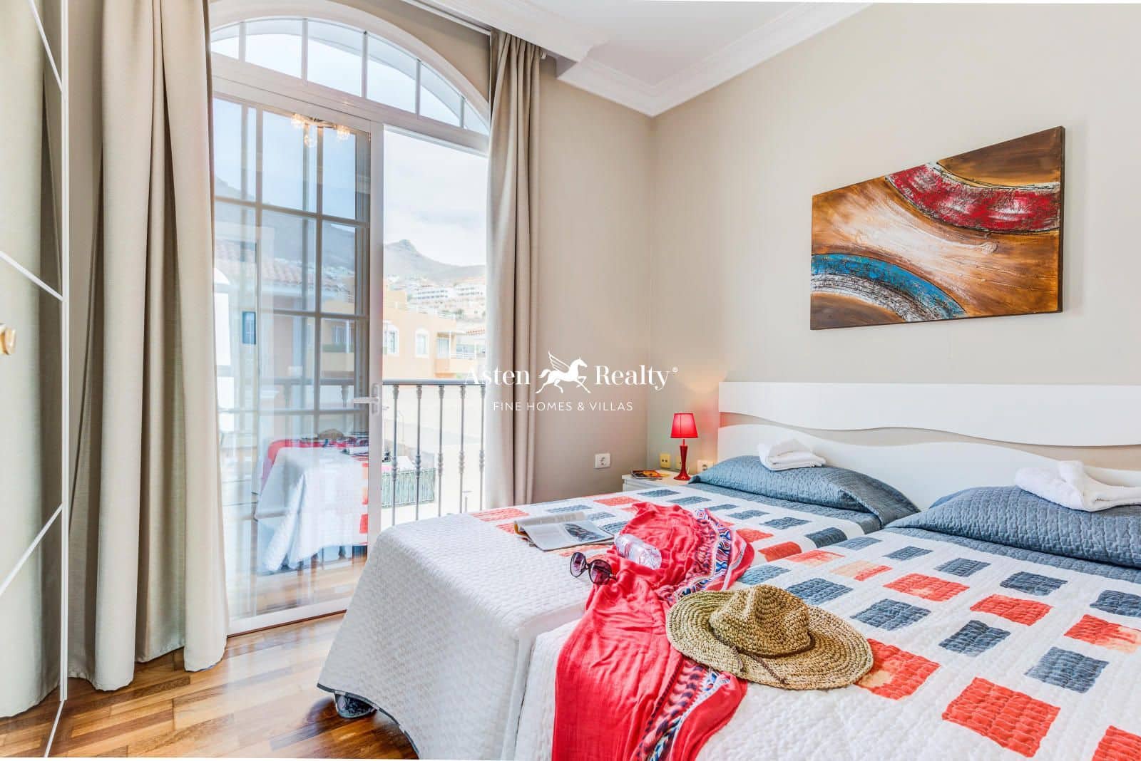 4 soverom Villa til salgs i Torviscas med svømmebasseng garasje - € 1 550 000 (Ref: 8640189)