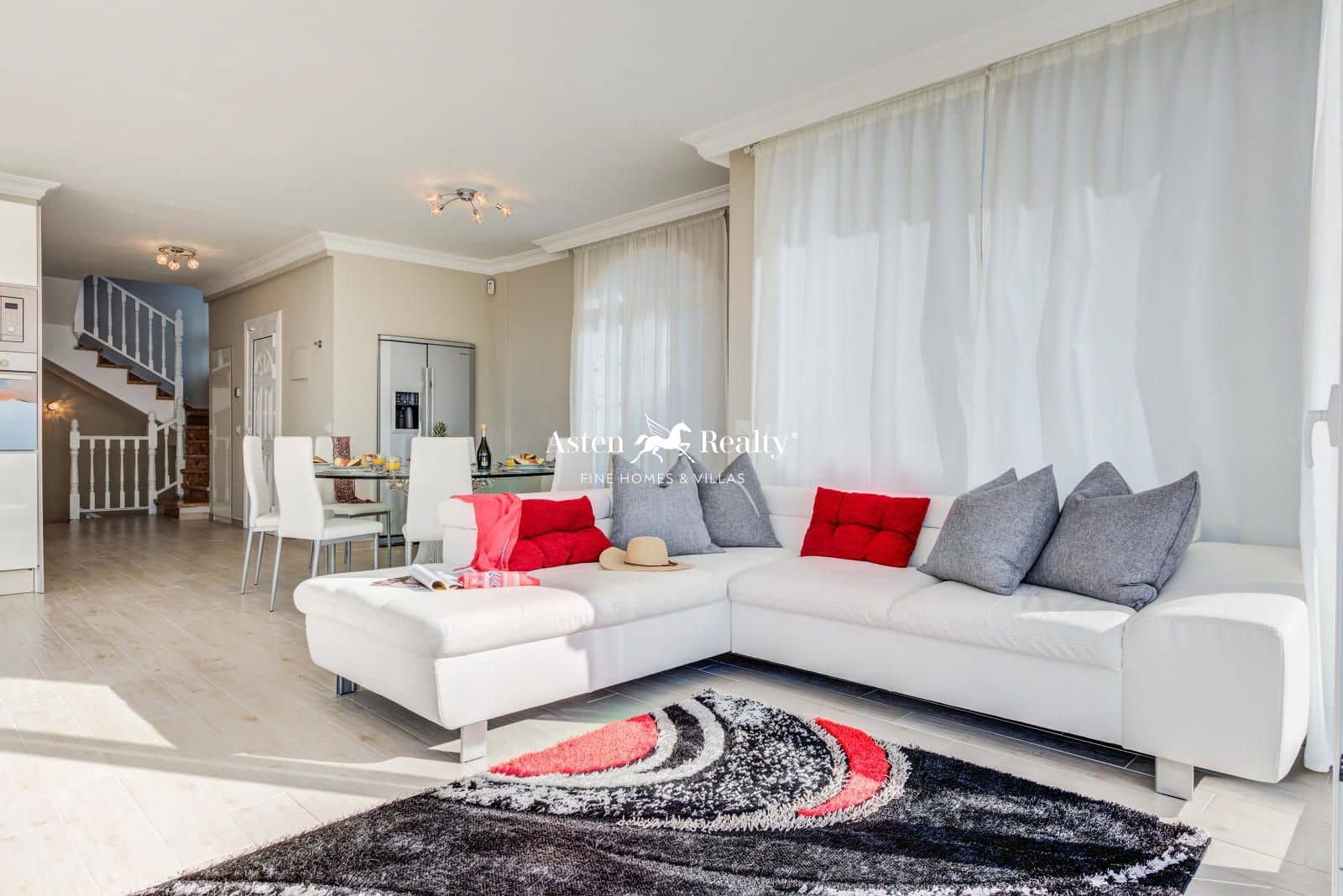 4 soverom Villa til salgs i Torviscas med svømmebasseng garasje - € 1 550 000 (Ref: 8640189)