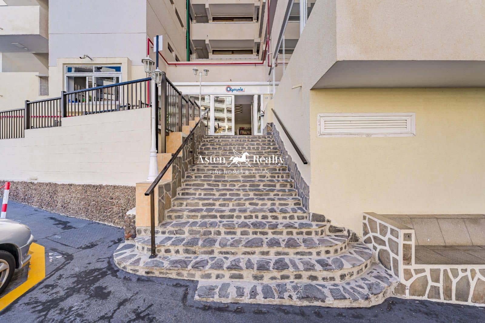 Appartamento in vendita in Costa Adeje con piscina garage - 218.000 € (Rif: 8651290)