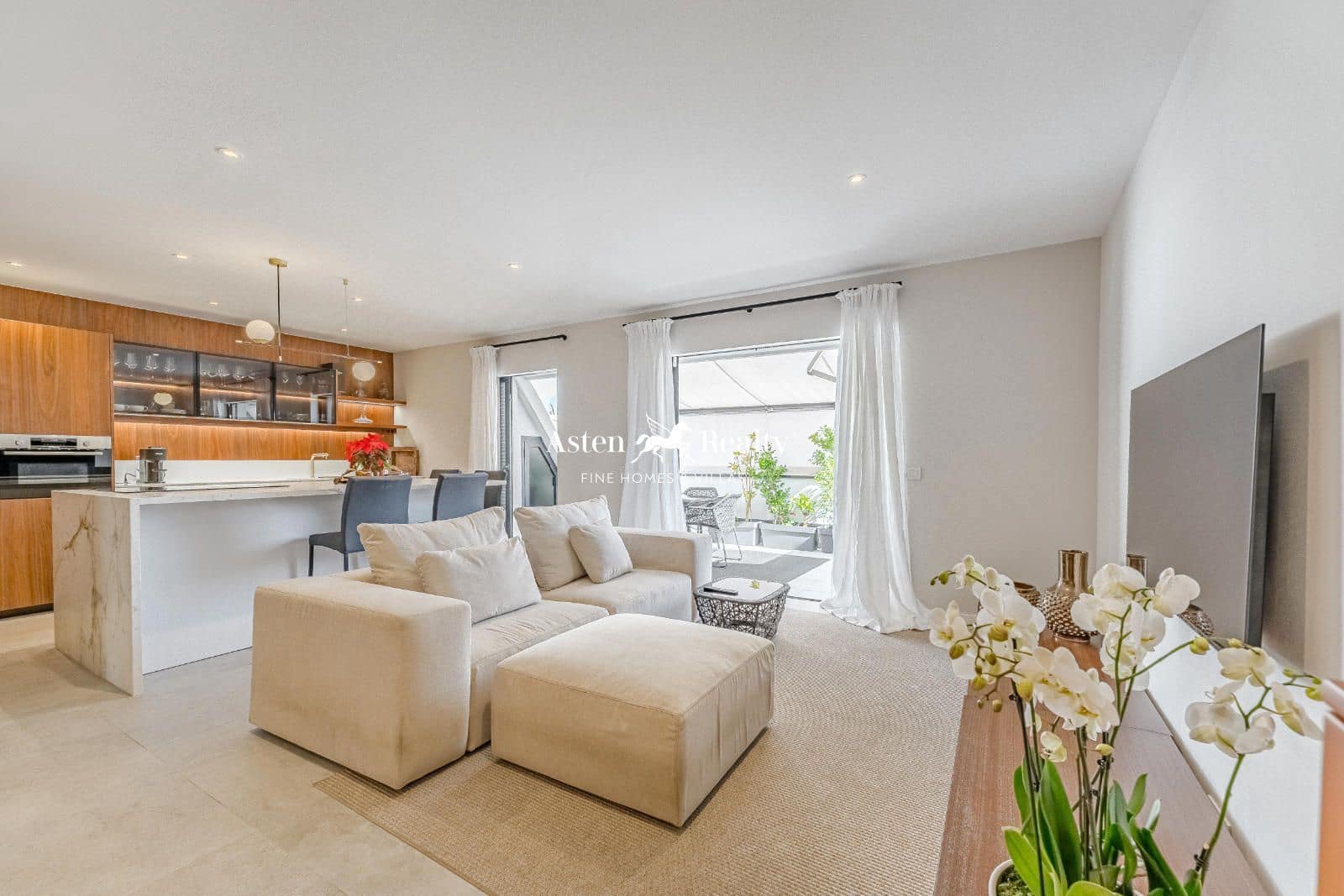 1 soveværelse Penthouse til salg i Santa Cruz de Tenerife med garage - € 595.000 (Ref: 8653316)