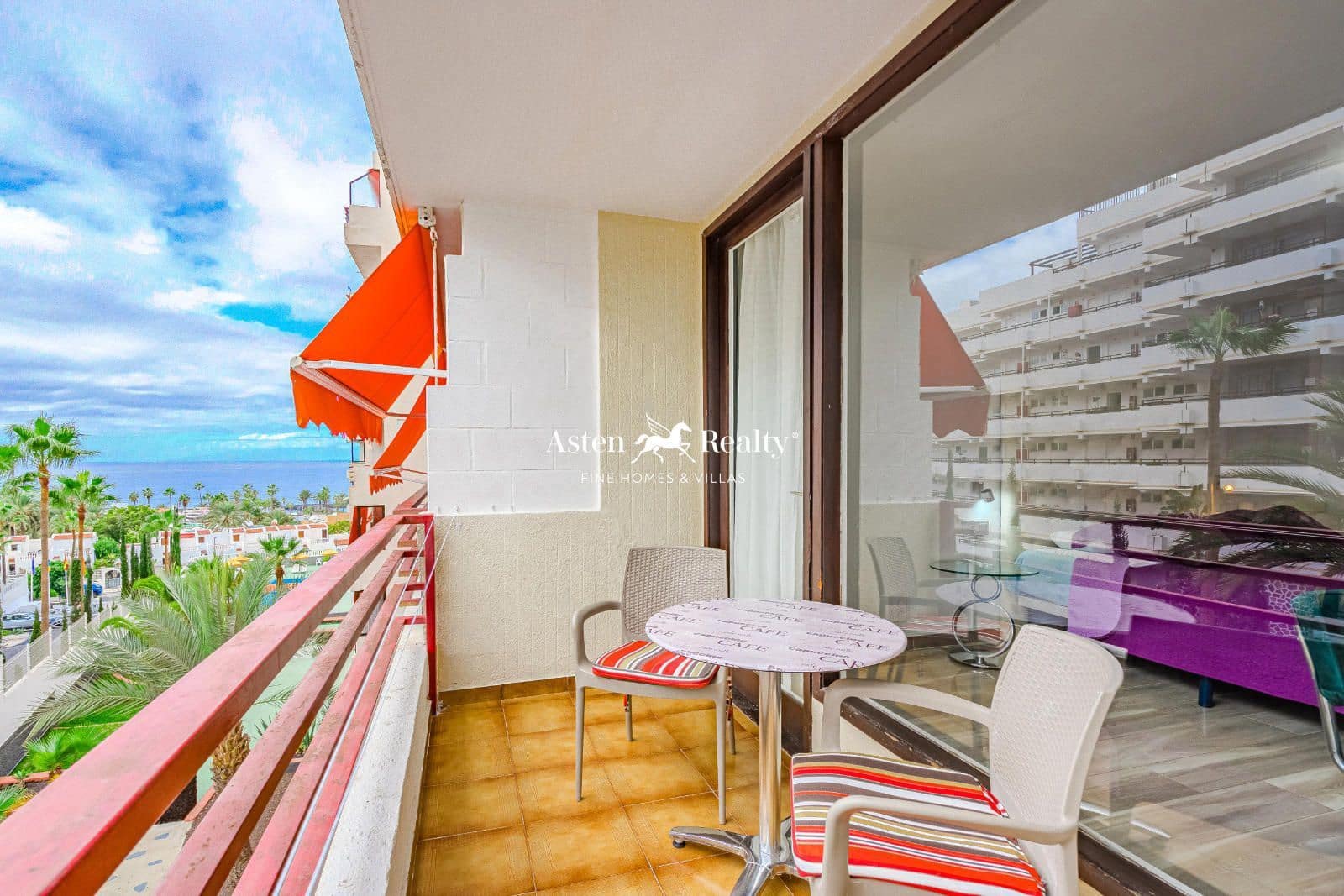 Appartement à vendre à Costa Adeje avec piscine - 240 000 € (Ref: 8664592)