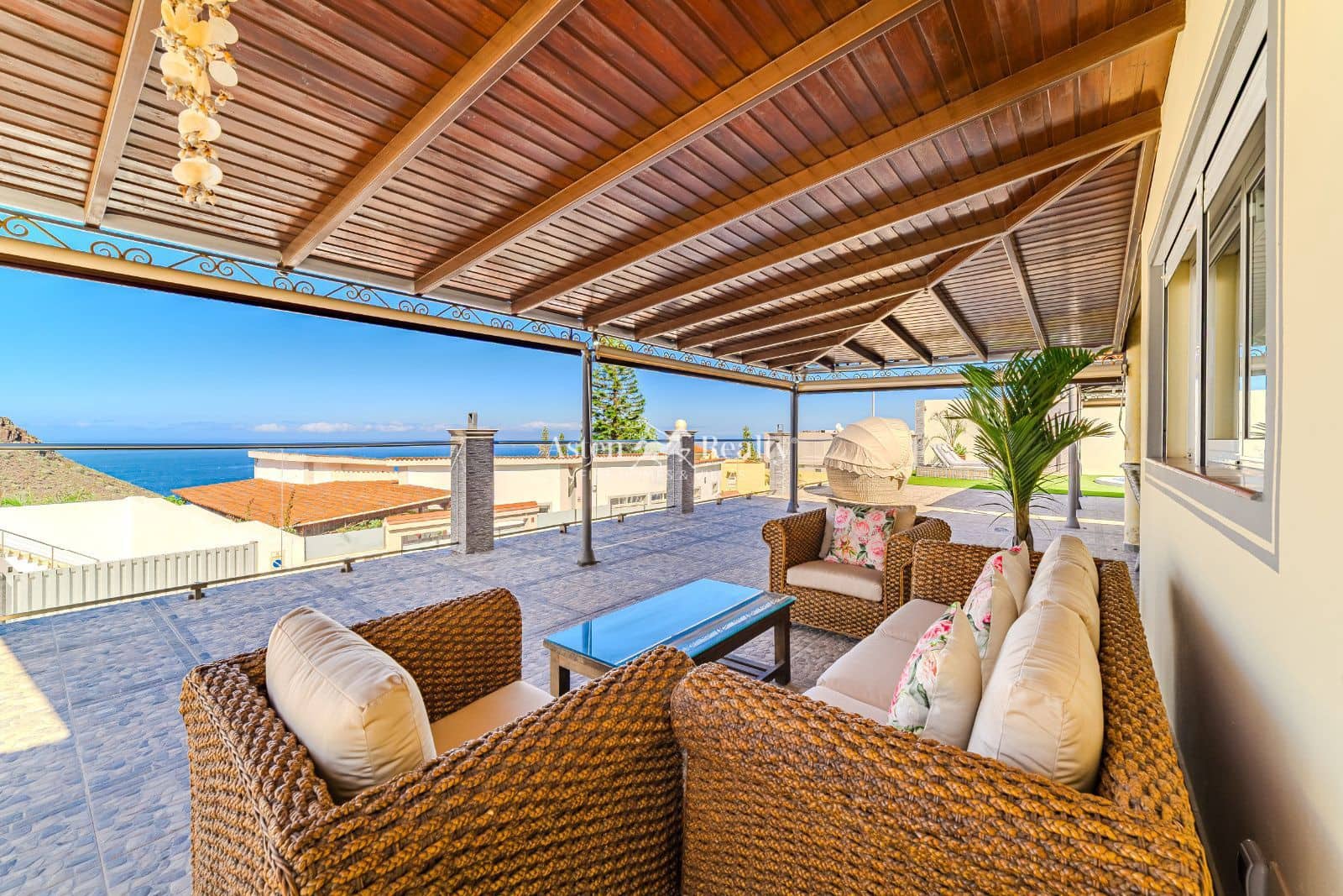 3 quarto Casa em Banda para venda em Torviscas com piscina garagem - 1 140 000 € (Ref: 8667026)