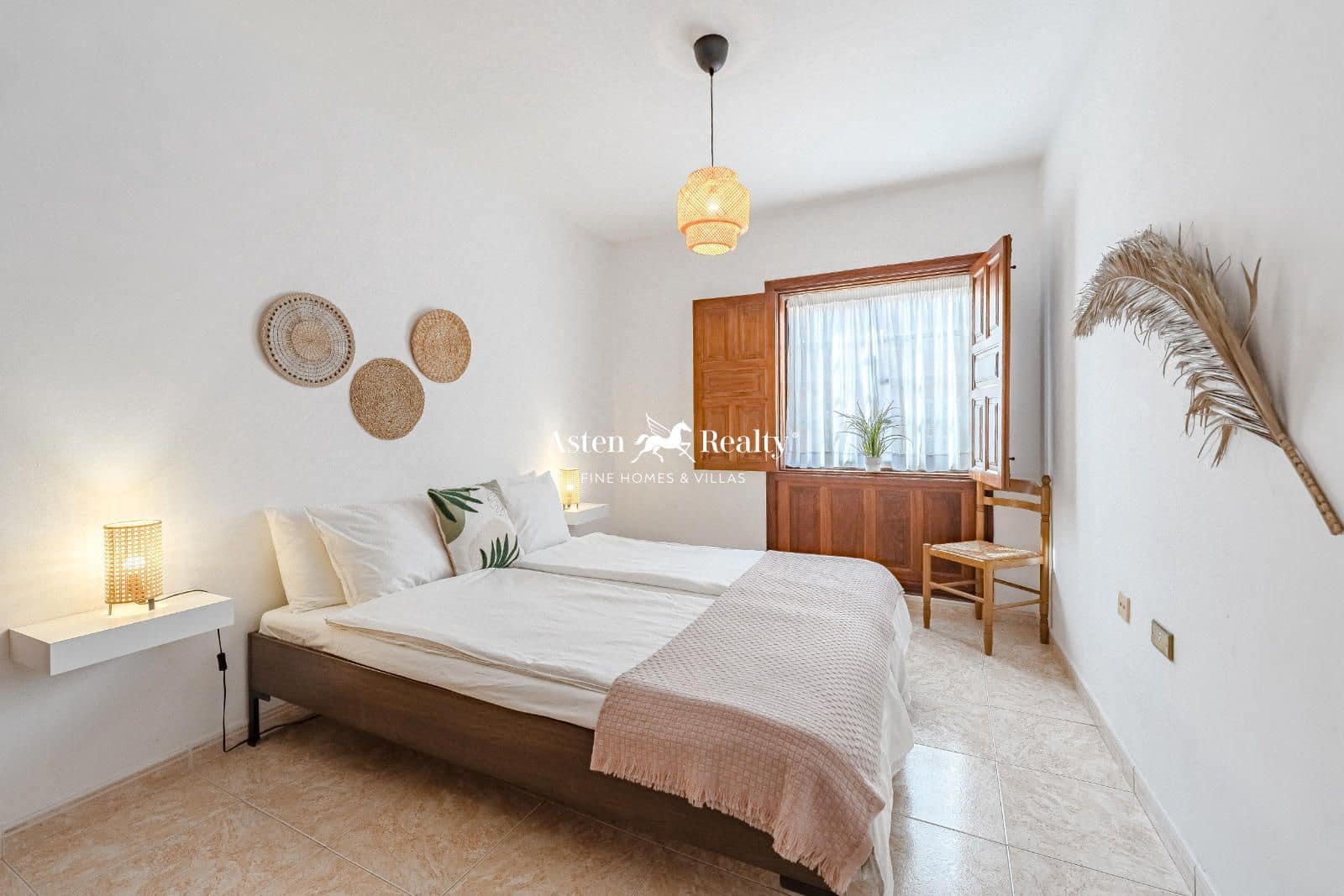 5 soveværelse Villa til salg i Playa San Juan - € 1.200.000 (Ref: 8674866)