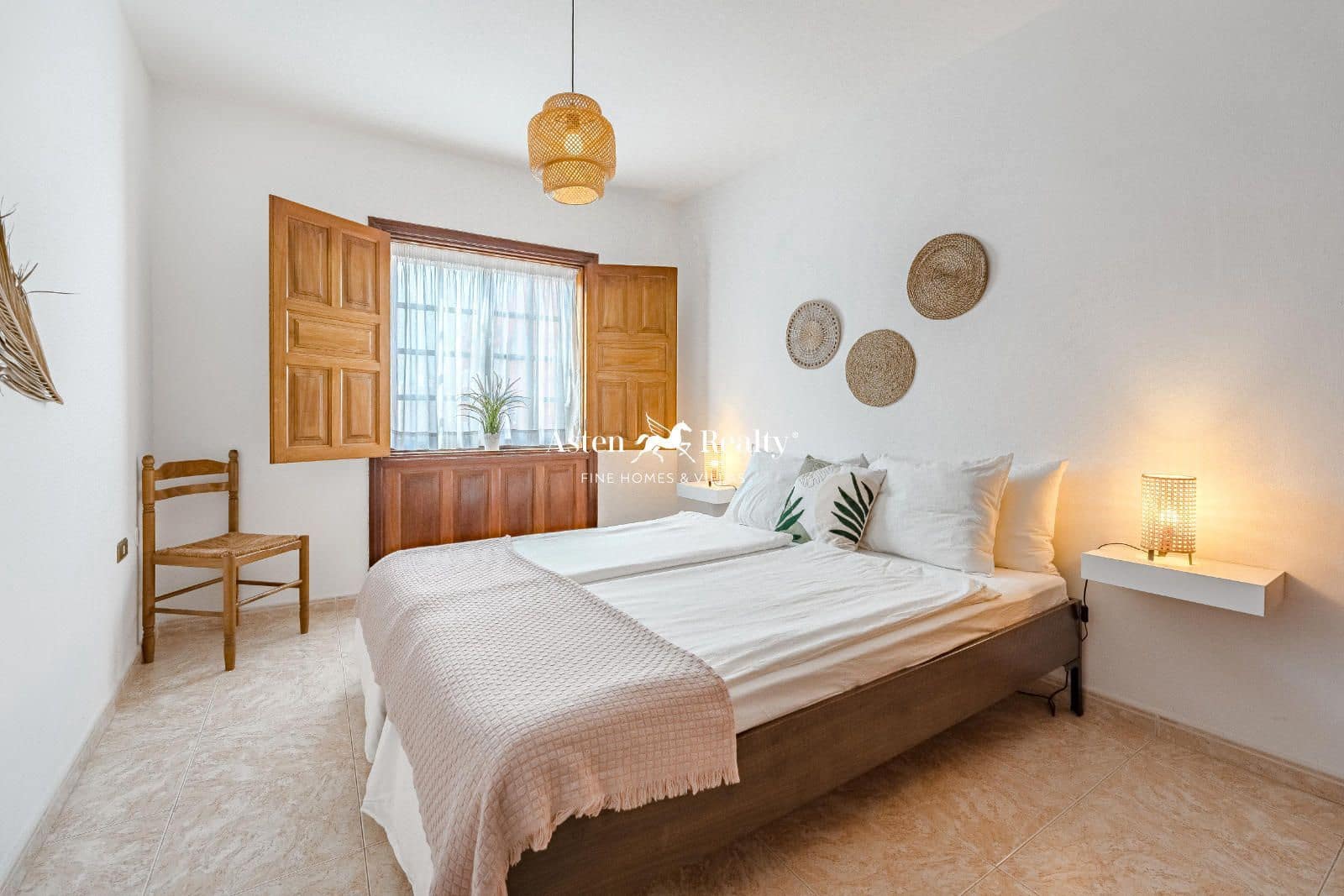 5 soveværelse Villa til salg i Playa San Juan - € 1.200.000 (Ref: 8674866)