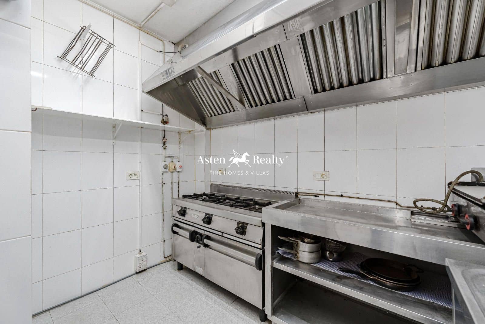 5 soveværelse Villa til salg i Playa San Juan - € 1.200.000 (Ref: 8674866)