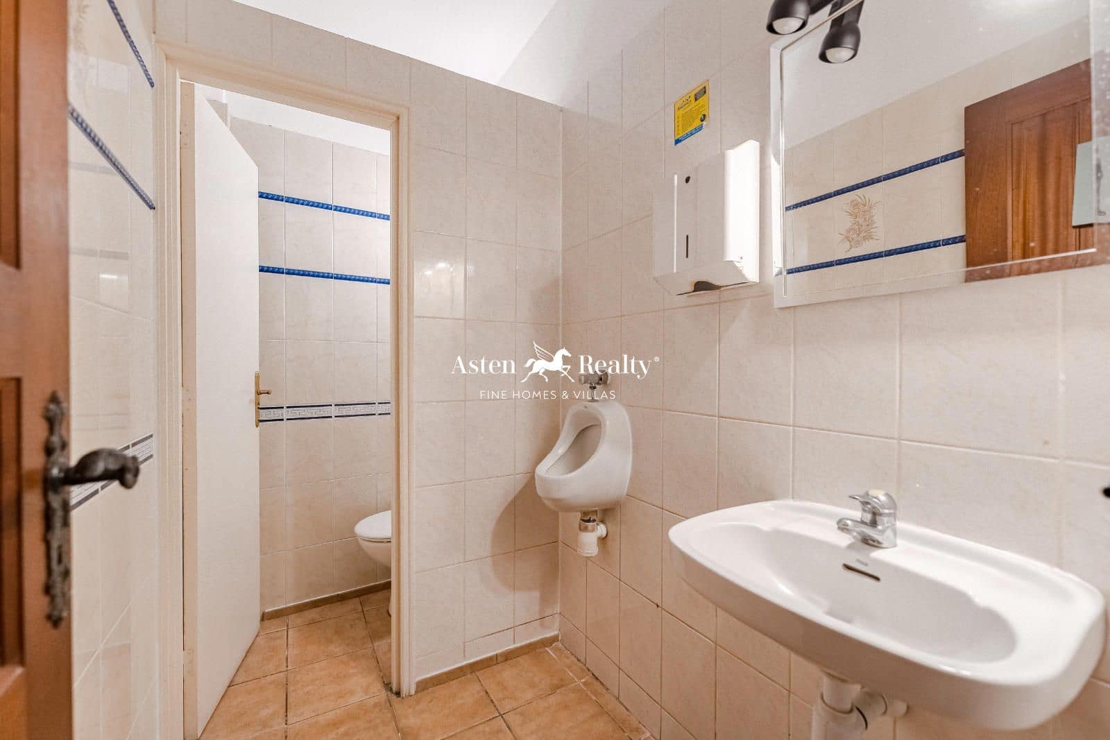 5 soveværelse Villa til salg i Playa San Juan - € 1.200.000 (Ref: 8674866)