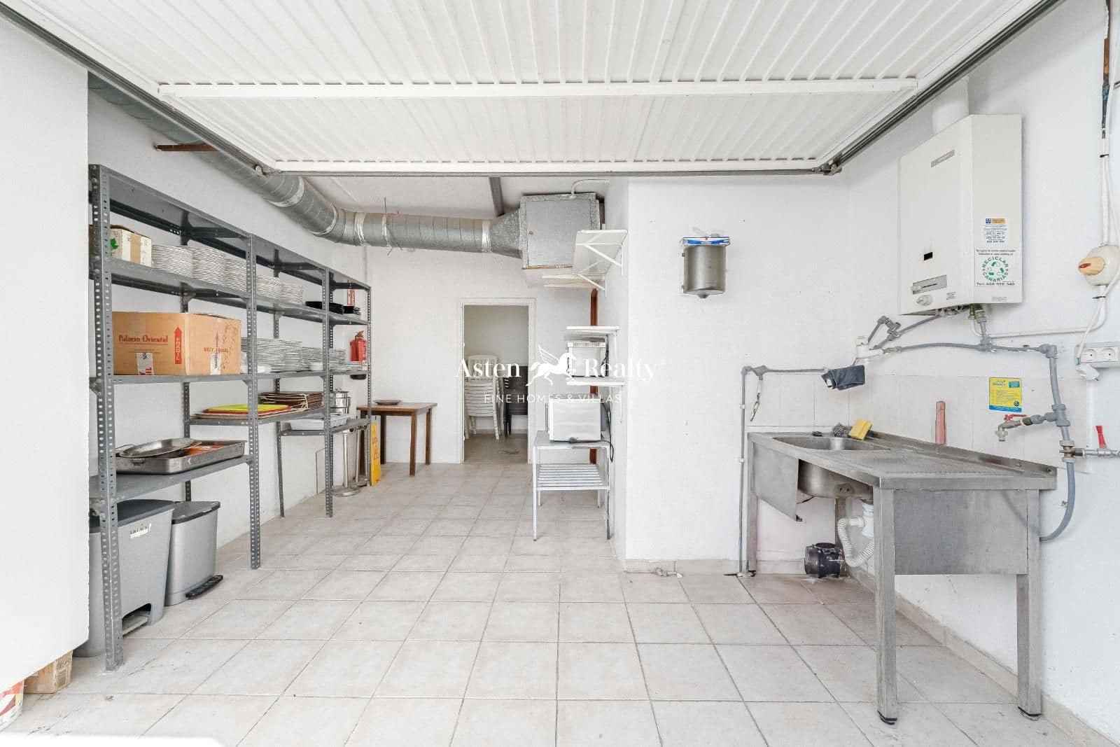 5 soveværelse Villa til salg i Playa San Juan - € 1.200.000 (Ref: 8674866)