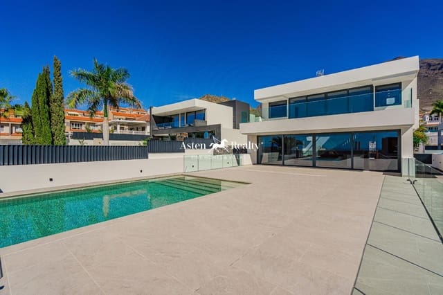 5 slaapkamer Huis te koop in Torviscas, Adeje met zwembad garage - € 3.500.000 (Ref: 8678745)