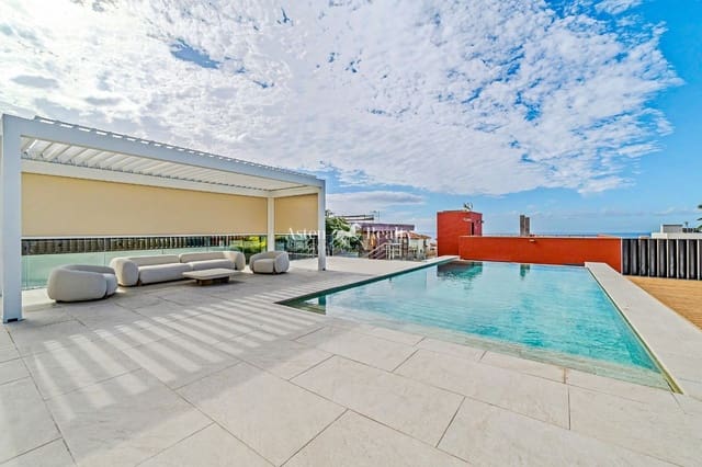 5 makuuhuone Omakotitalo myytävänä paikassa Torviscas, Adeje mukana uima-altaan 
autotalli - 3 500 000 € (Ref: 8678745)