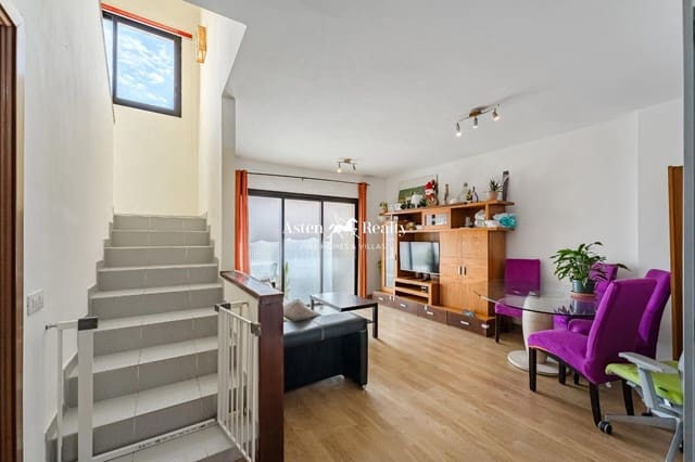 3 Zimmer Haus zu verkaufen in Casco Urbano, Adeje mit Garage - 360.000 € (Ref: 8693878)