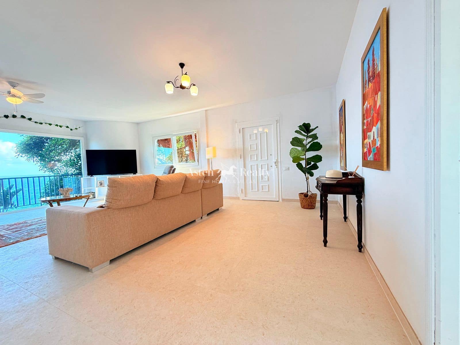 6 soveværelse Byhus til salg i Buenavista del Norte med swimmingpool garage - € 2.990.000 (Ref: 8695809)