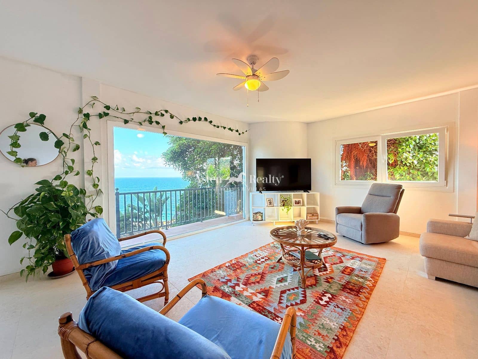 6 soveværelse Byhus til salg i Buenavista del Norte med swimmingpool garage - € 2.990.000 (Ref: 8695809)