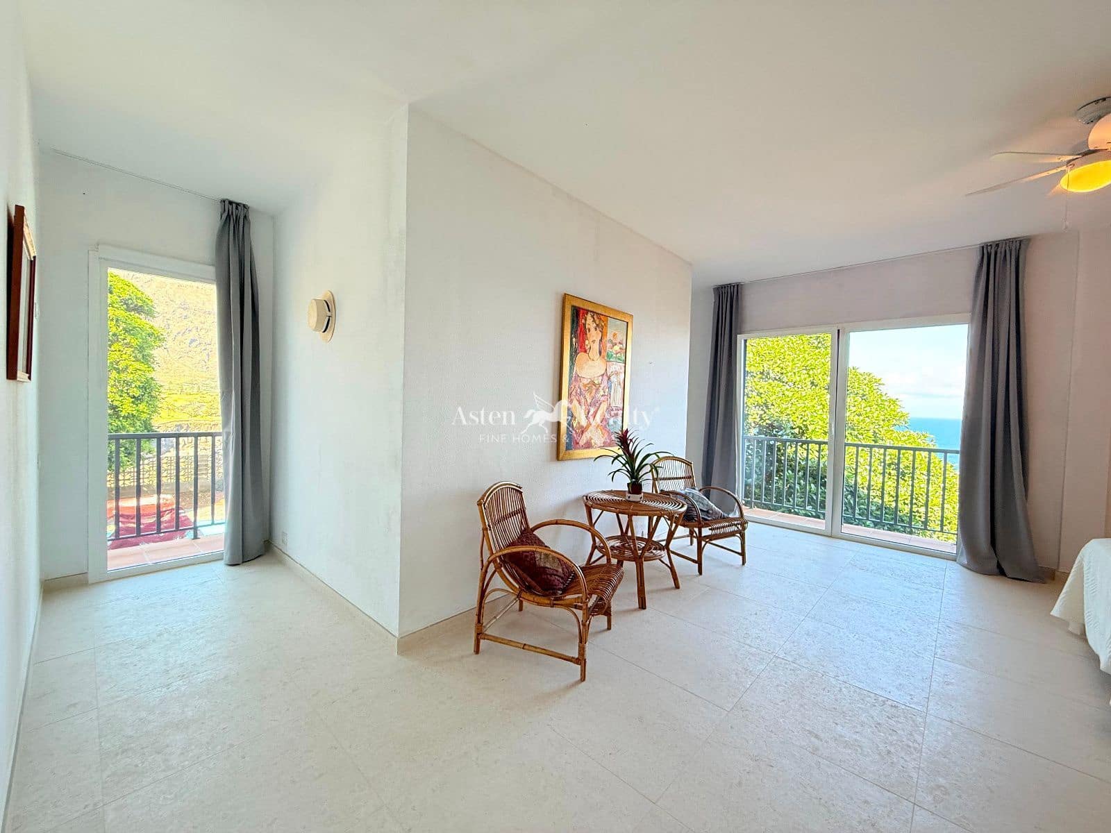 6 soveværelse Byhus til salg i Buenavista del Norte med swimmingpool garage - € 2.990.000 (Ref: 8695809)