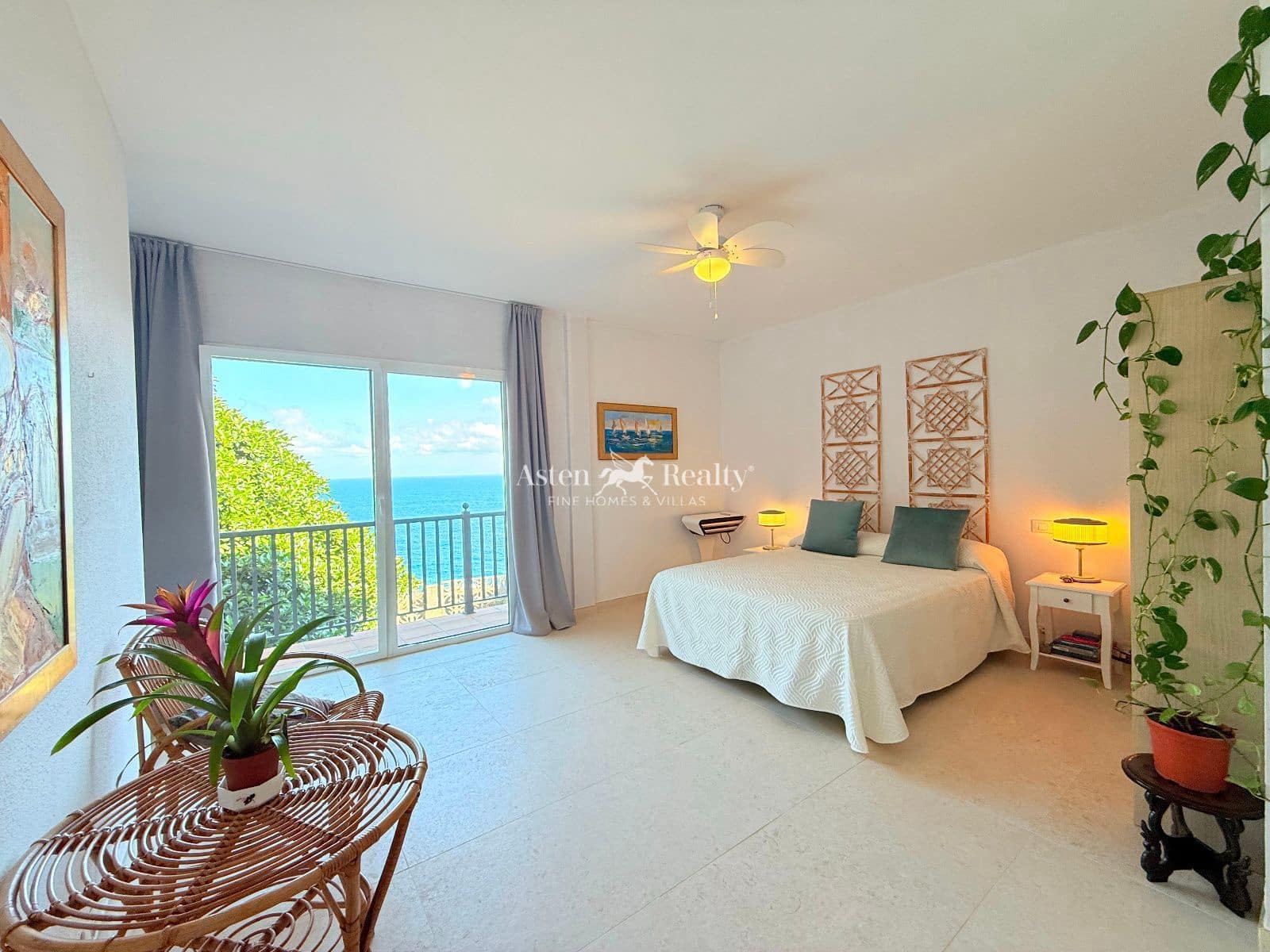 6 soveværelse Byhus til salg i Buenavista del Norte med swimmingpool garage - € 2.990.000 (Ref: 8695809)