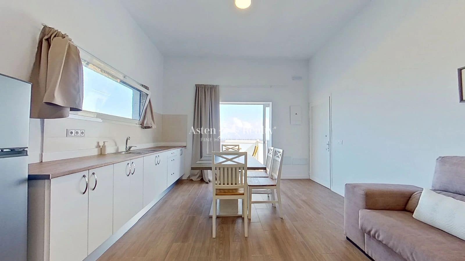 6 soveværelse Byhus til salg i Buenavista del Norte med swimmingpool garage - € 2.990.000 (Ref: 8695809)