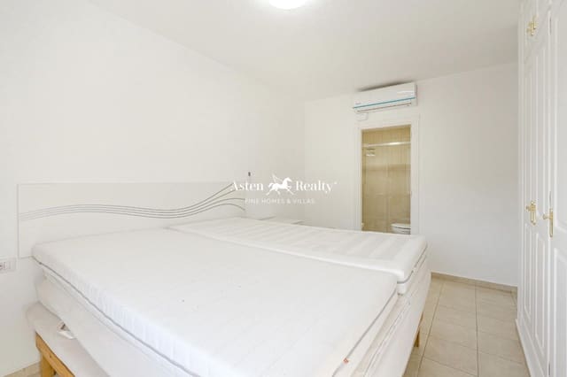 4 sovrum Hus till salu i Fañabe, Adeje med garage - 460 000 € (Ref: 8705407)