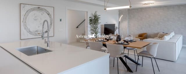 4 sovrum Hus till salu i Las Lagunas de Mijas, Mijas med pool garage - 766 000 € (Ref: 8705698)