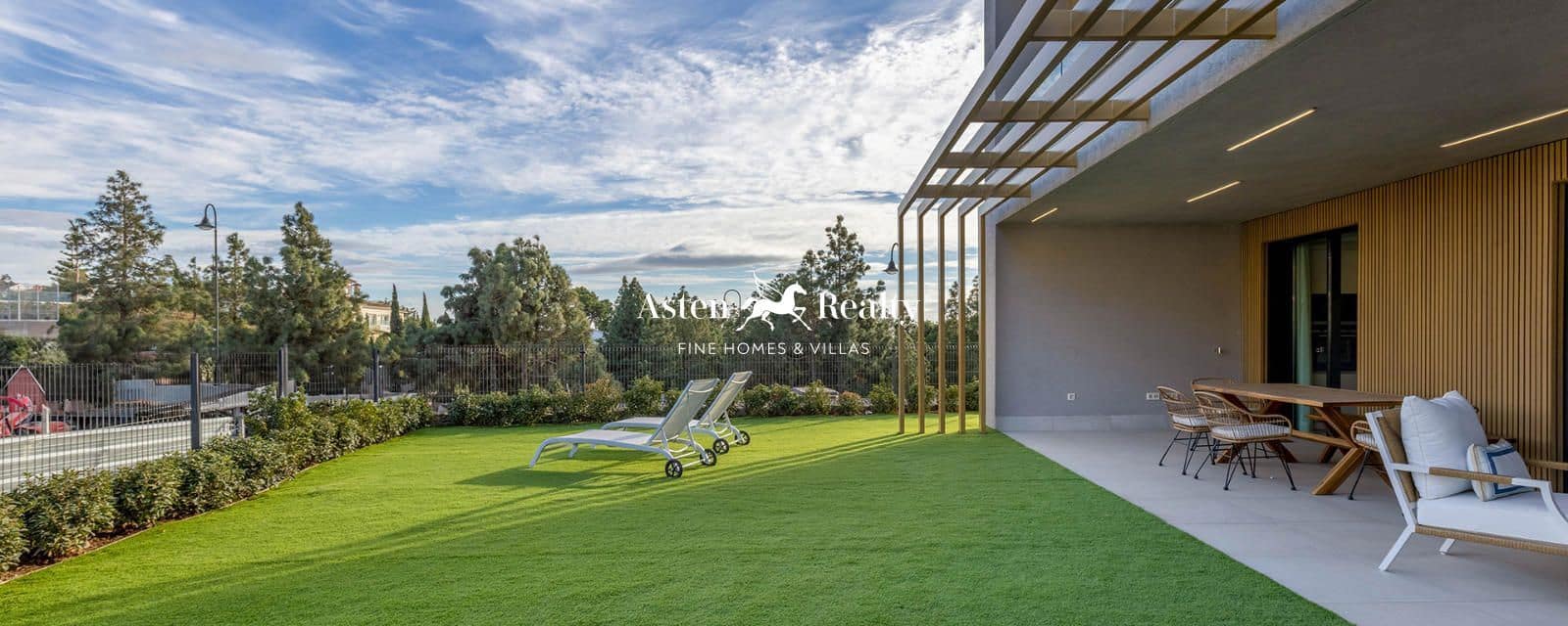 4 sypialnia Dom na sprzedaż w Las Lagunas de Mijas z basenem garażem - 766 000 € (Ref: 8705698)