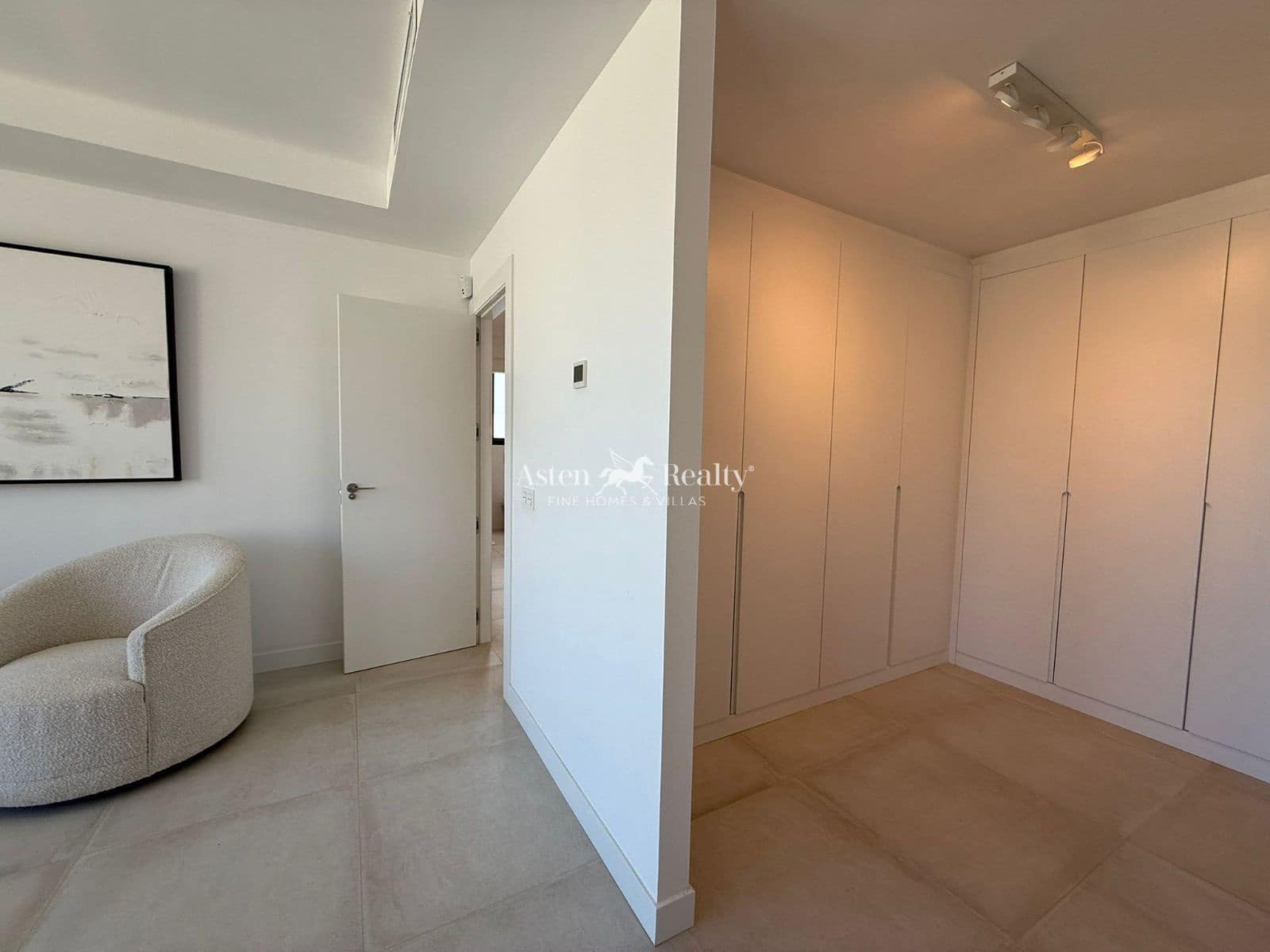 4 sypialnia Dom na sprzedaż w Las Lagunas de Mijas z basenem garażem - 766 000 € (Ref: 8705698)