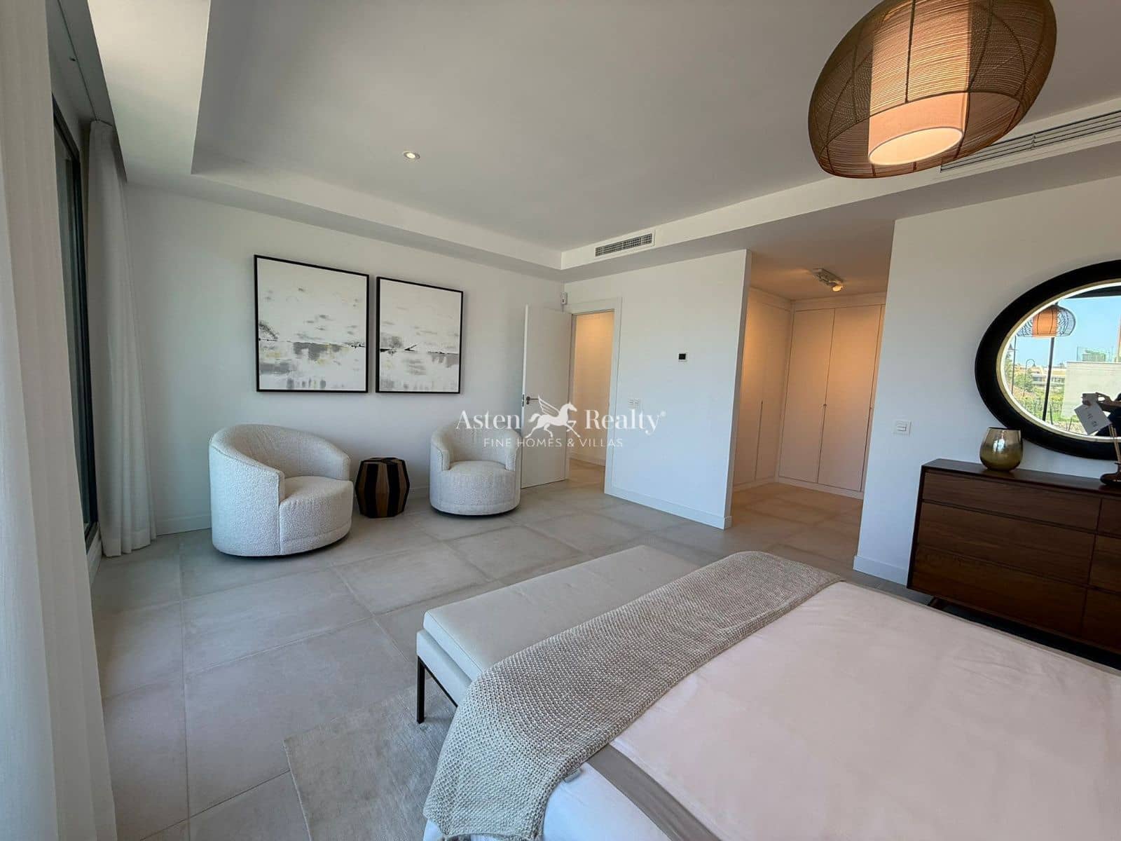 4 sypialnia Dom na sprzedaż w Las Lagunas de Mijas z basenem garażem - 766 000 € (Ref: 8705698)