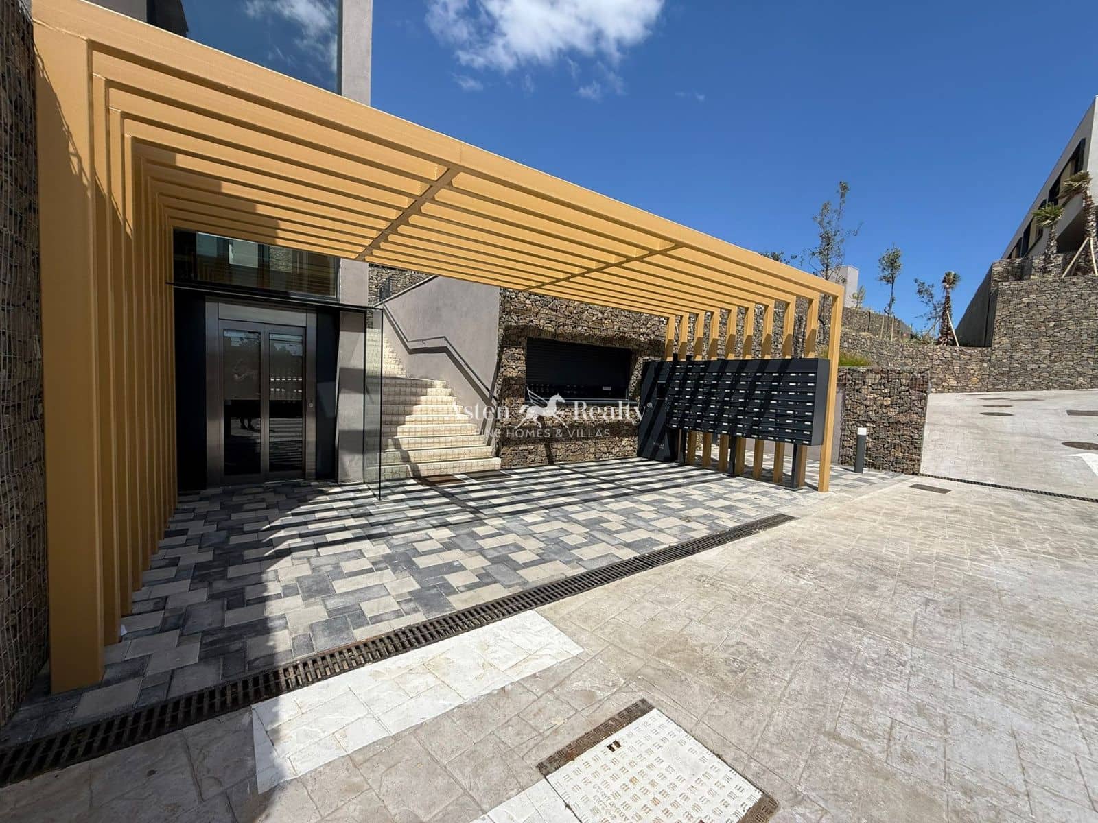 4 sypialnia Dom na sprzedaż w Las Lagunas de Mijas z basenem garażem - 766 000 € (Ref: 8705698)