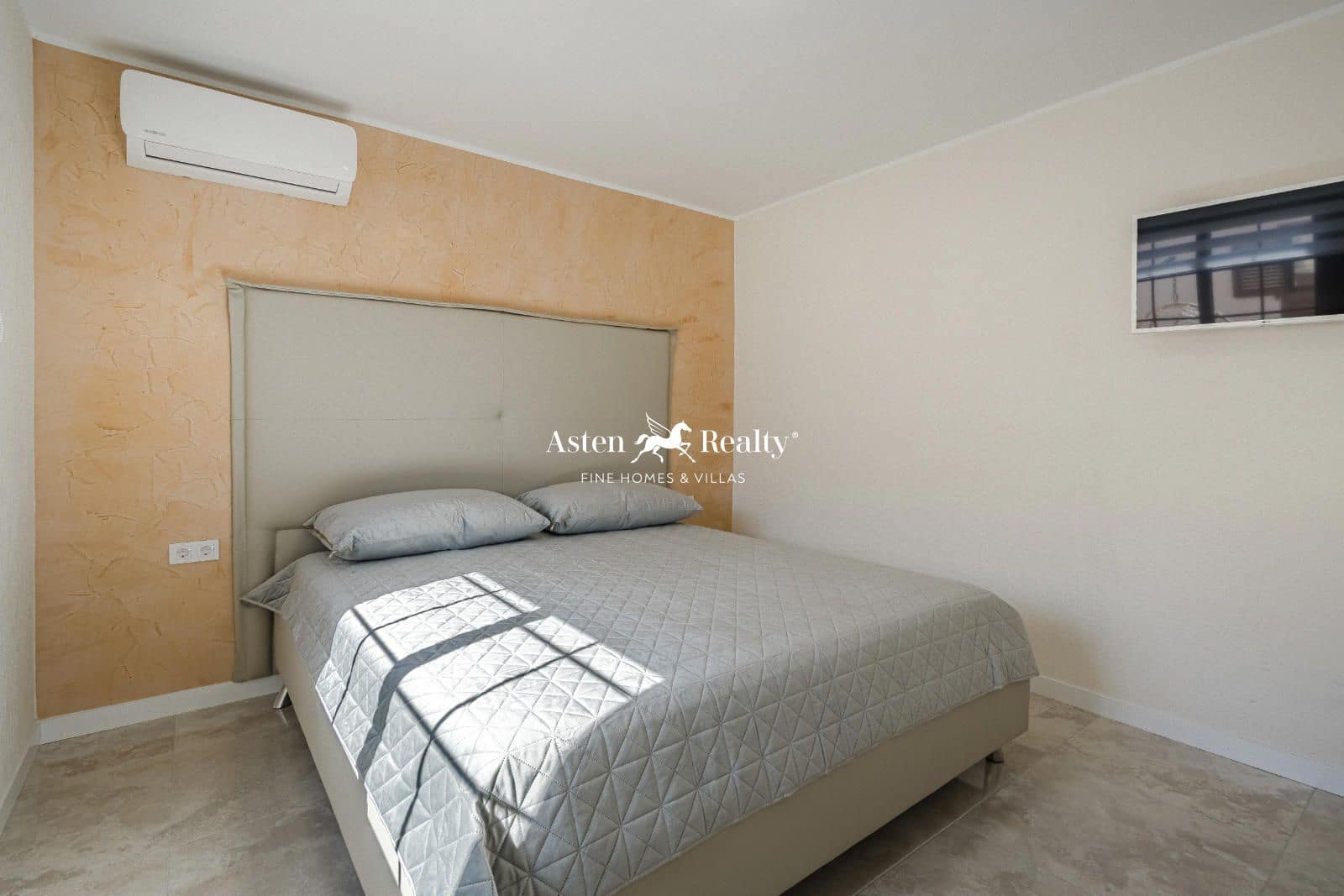 1 bedroom Flat for sale in Costa del Silencio with pool - € 230,000 (Ref: 8715190)