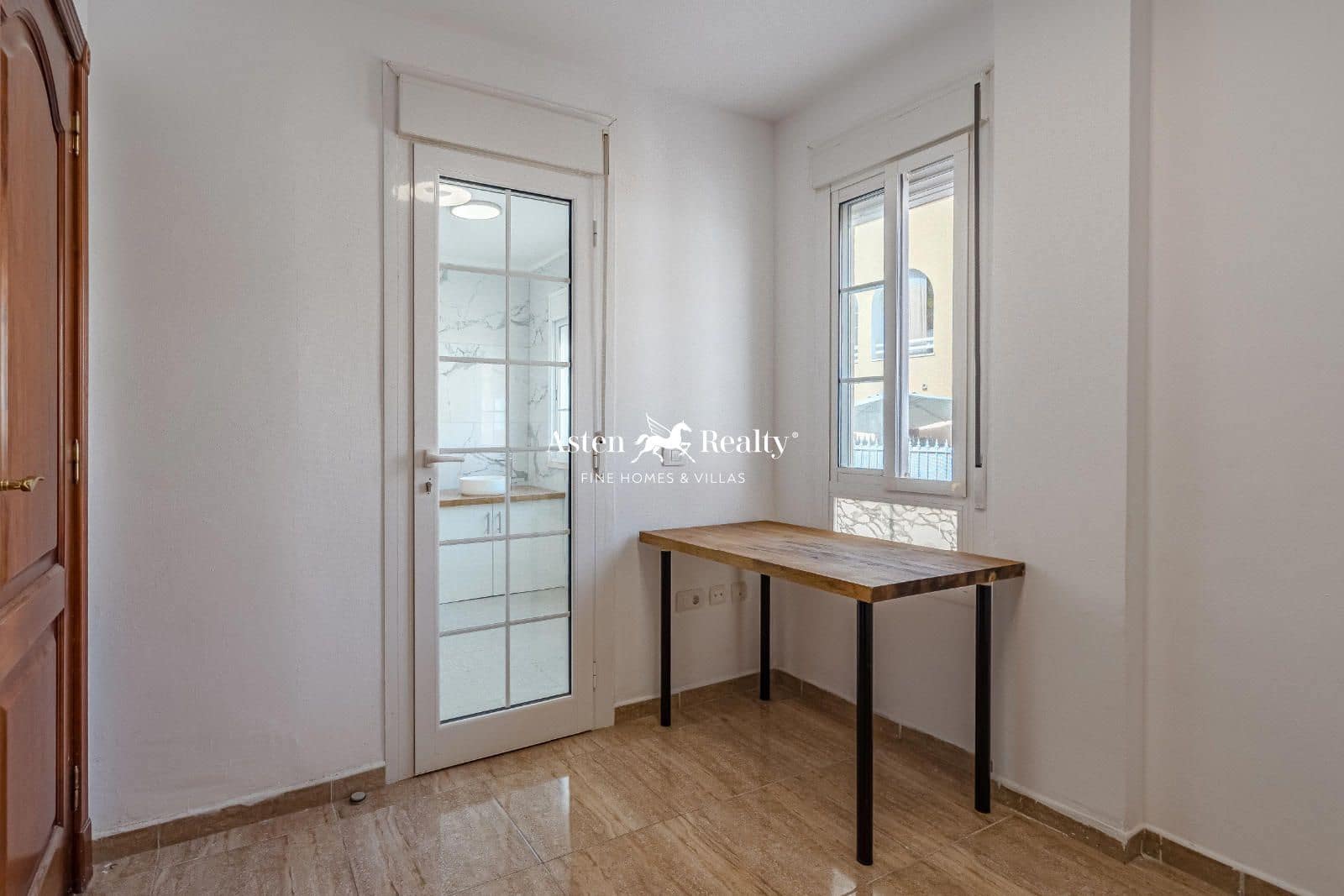 3 soveværelse Byhus til salg i Las Chafiras (San Miguel) med garage - € 330.000 (Ref: 8715973)