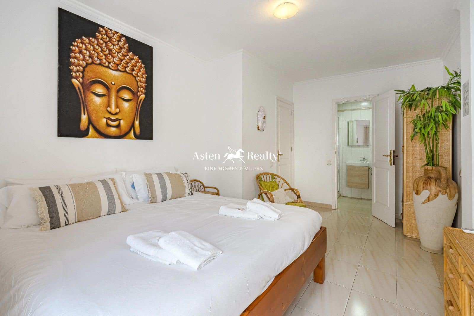 6 chambre Maison de Ville à vendre à Costa Adeje avec piscine garage - 1 600 000 € (Ref: 8716884)