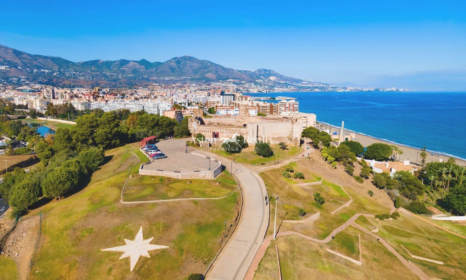 3 camera da letto Attico in vendita in Fuengirola con piscina garage - 1.550.000 € (Rif: 8718739)