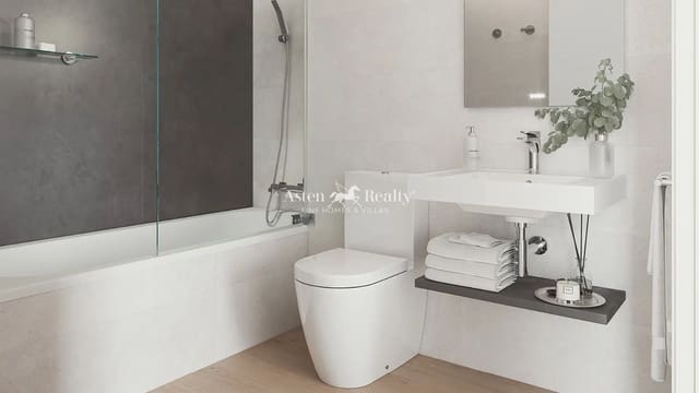 3 slaapkamer Penthouse te koop in Zona Puerto Deportivo, Fuengirola met zwembad garage - € 1.550.000 (Ref: 8718739)