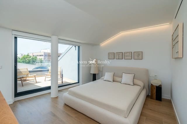 3 slaapkamer Penthouse te koop in Zona Puerto Deportivo, Fuengirola met zwembad garage - € 1.550.000 (Ref: 8718739)