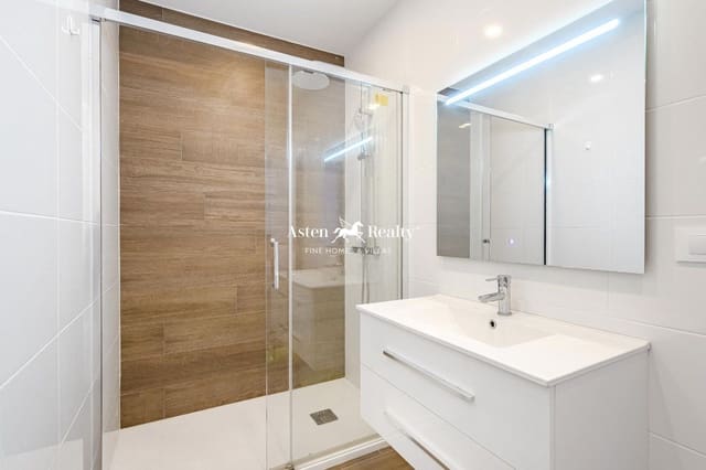 3 slaapkamer Huis te koop in Torviscas, Adeje met zwembad garage - € 850.000 (Ref: 8738881)