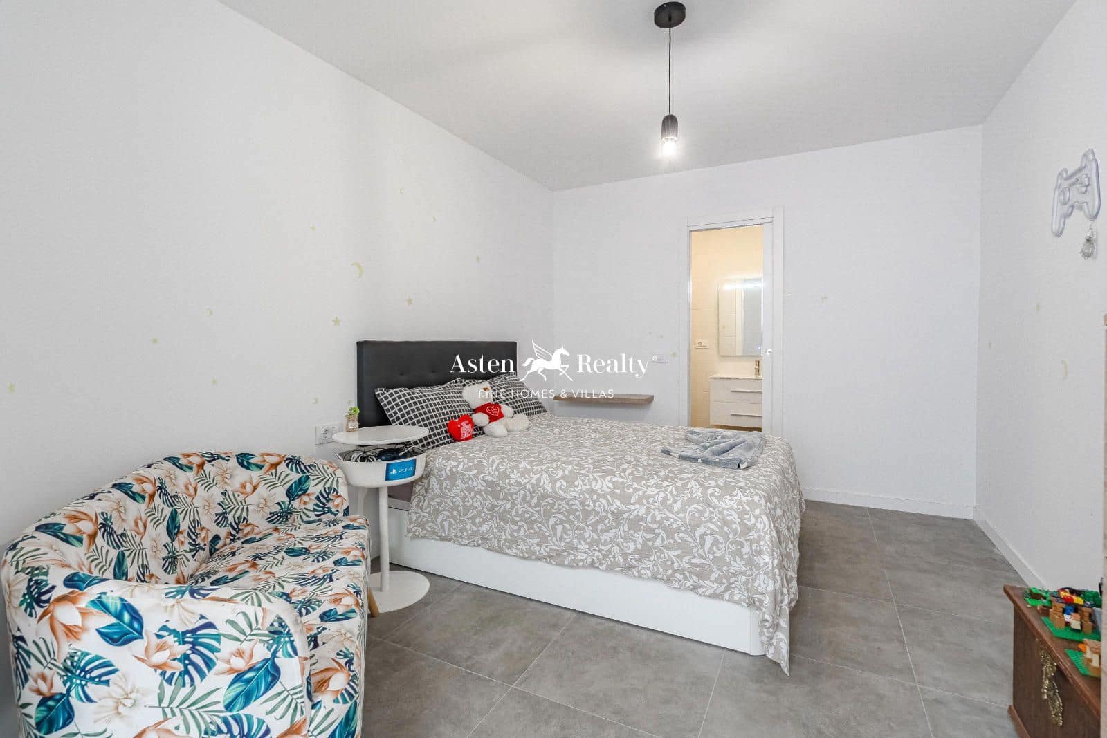 3 slaapkamer Huis te koop in Torviscas met zwembad garage - € 850.000 (Ref: 8738881)