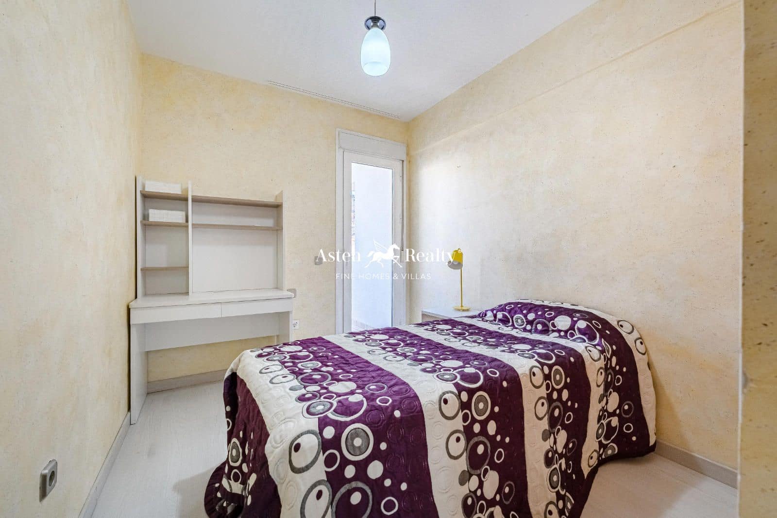 4 soveværelse Byhus til salg i Torviscas med swimmingpool garage - € 680.000 (Ref: 8742279)