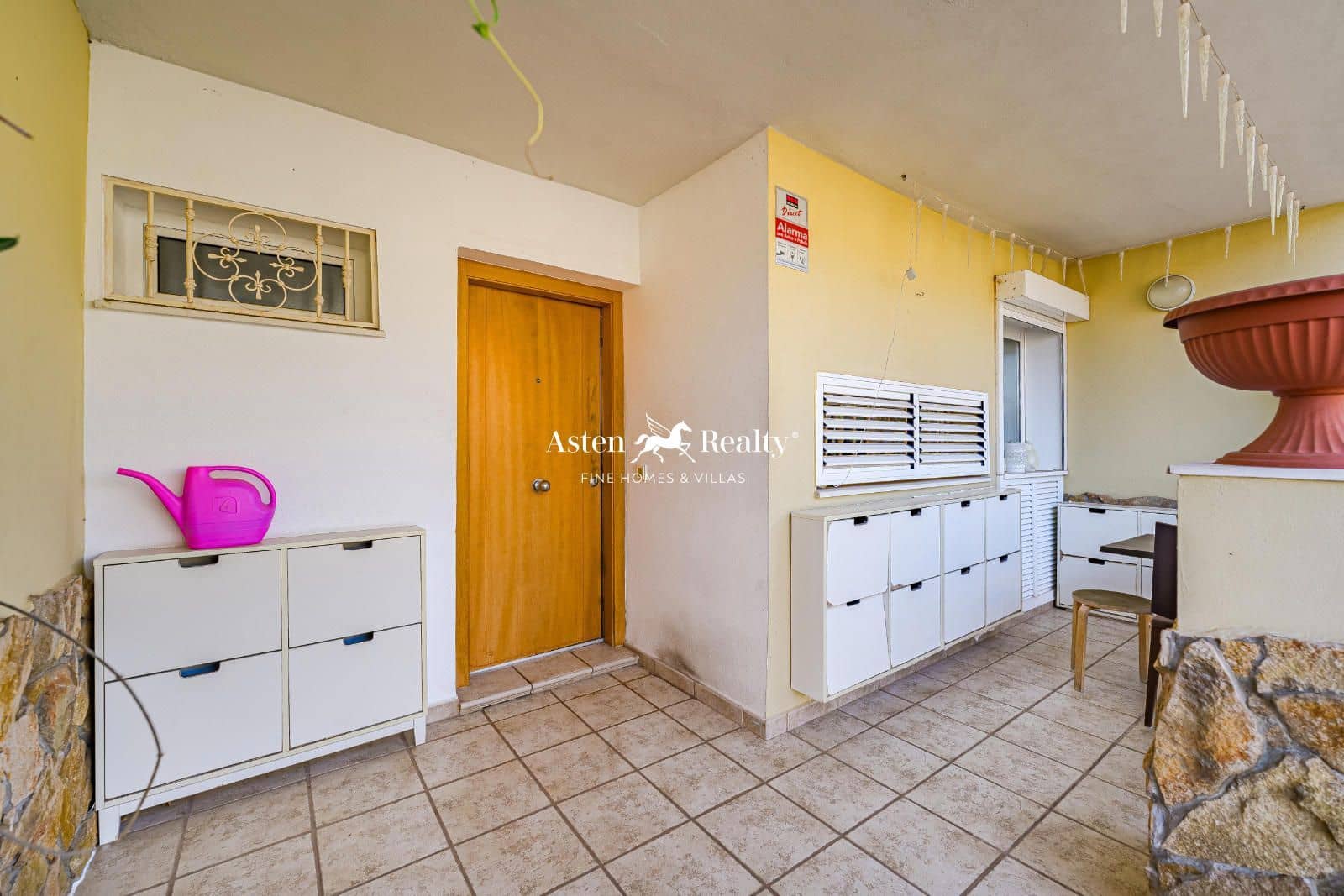 4 soveværelse Byhus til salg i Torviscas med swimmingpool garage - € 680.000 (Ref: 8742279)