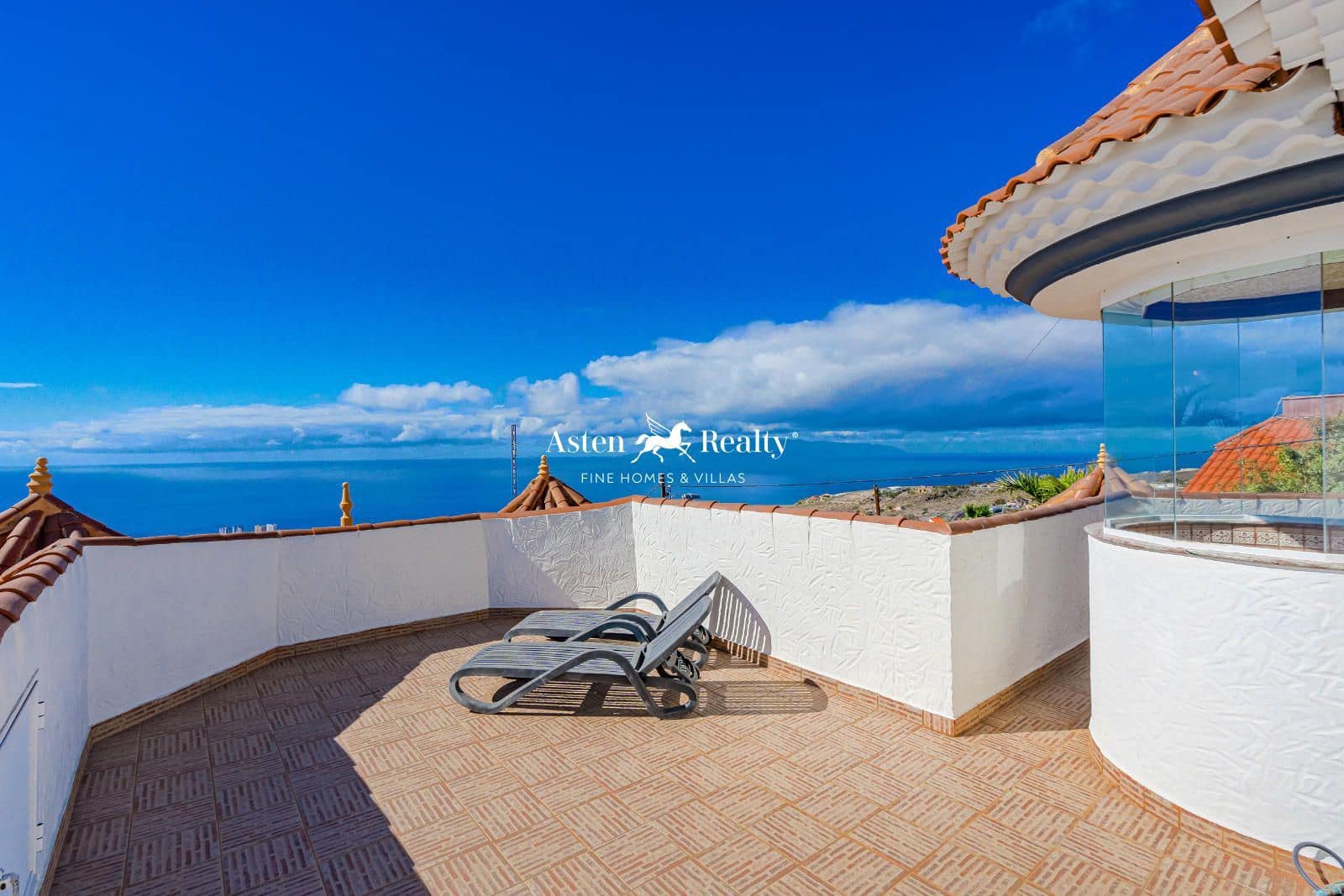 6 soveværelse Byhus til salg i Los Menores med swimmingpool garage - € 1.180.000 (Ref: 8754796)