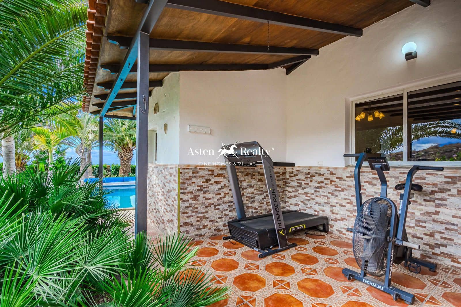 6 soveværelse Byhus til salg i Los Menores med swimmingpool garage - € 1.180.000 (Ref: 8754796)