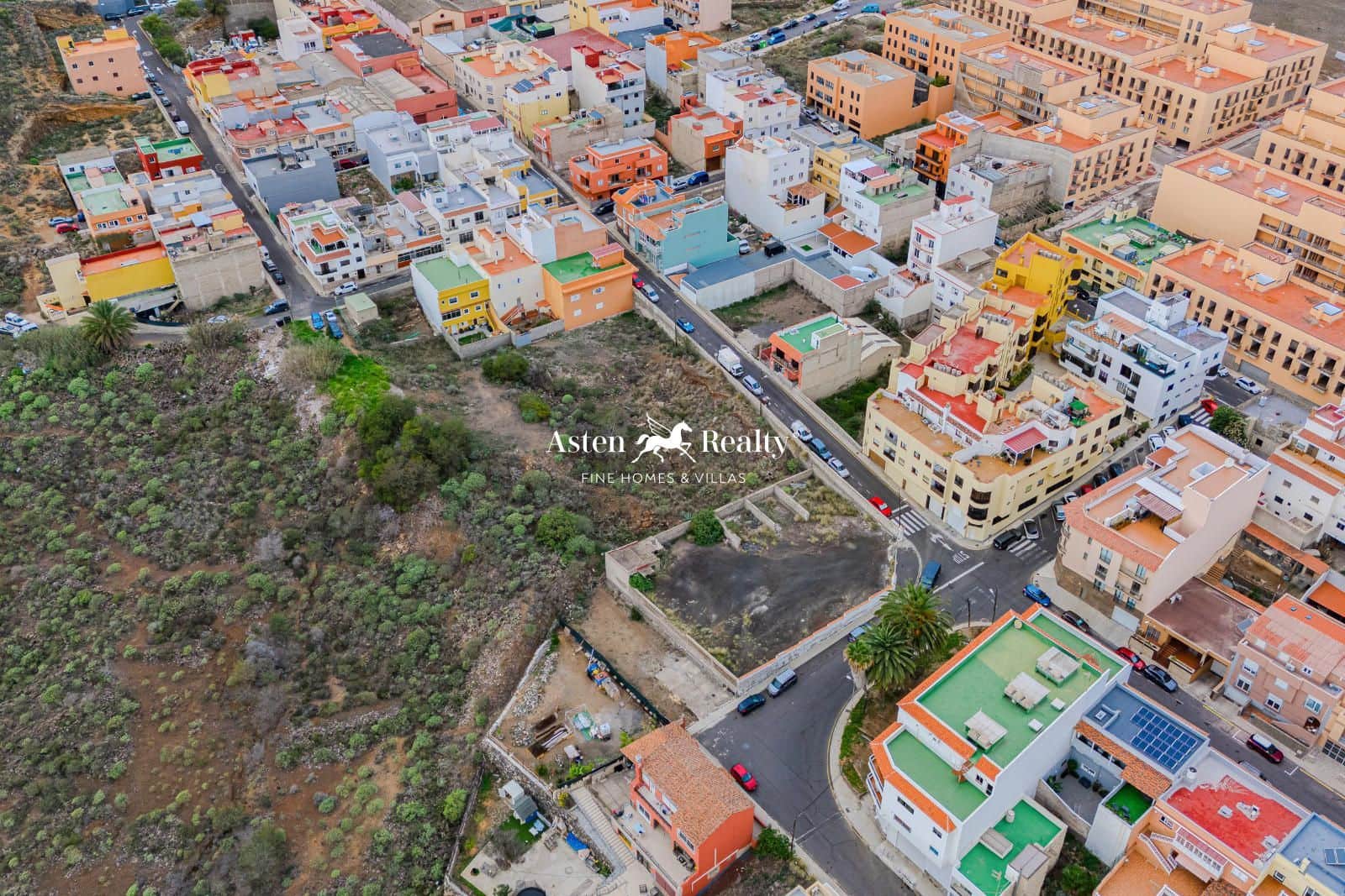 Terreno para Construção para venda em Granadilla de Abona - 690 000 € (Ref: 8759151)