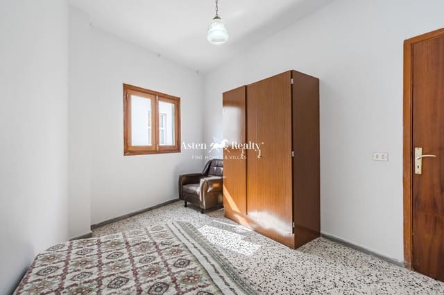 5 quarto Restaurante/Bar para venda em Armeñime, Adeje com garagem - 360 000 € (Ref: 8765512)